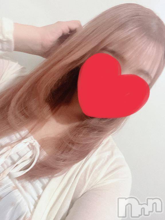 新潟人妻デリヘル熟女の風俗 最終章(ジュクジョノフウゾクサイシュウショウ)あお(35)の2025年6月24日写メブログ「雨～」