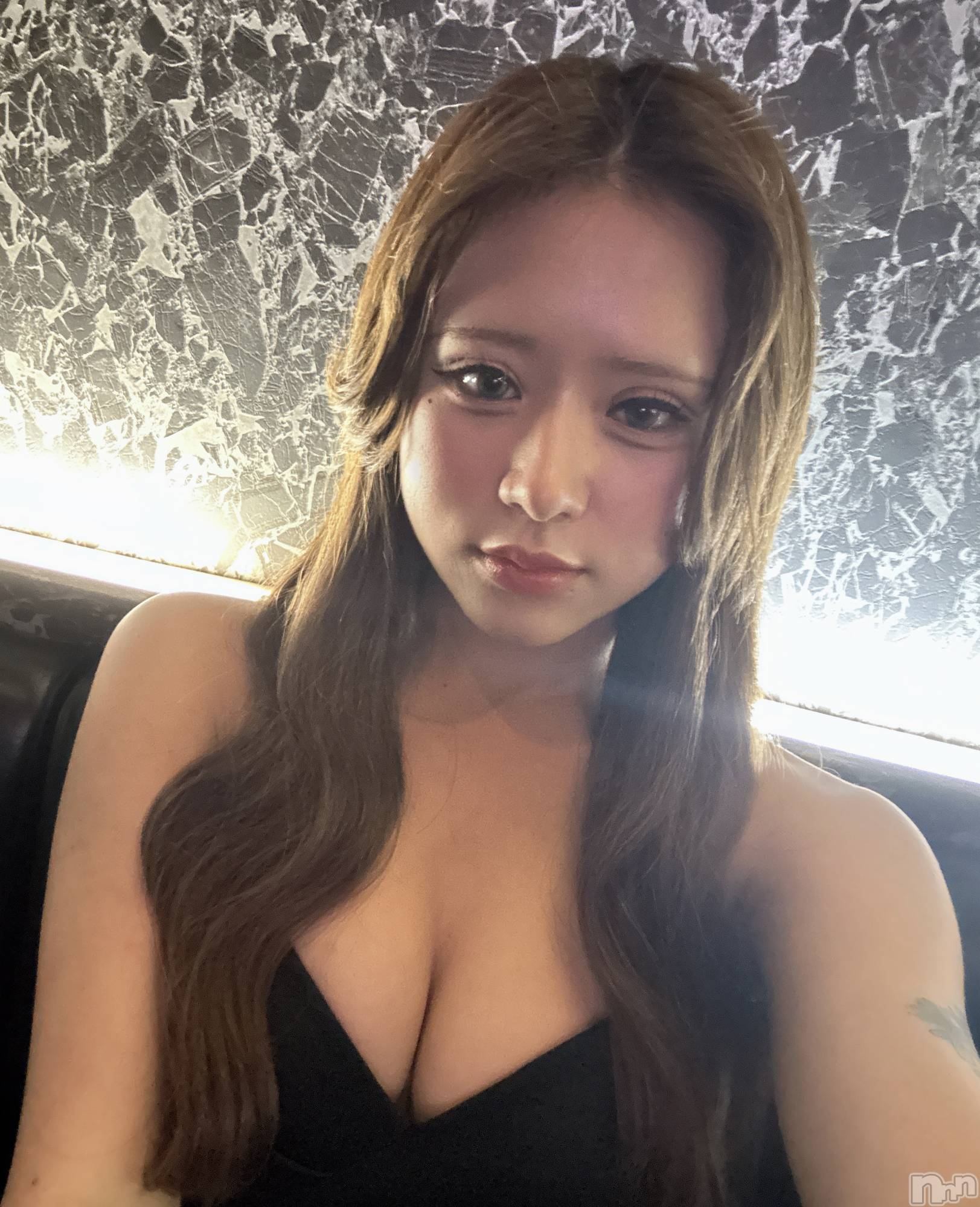 ĮХ顦FOXXY(ե) 2025ǯ412̥֥֤Ĥˡġ