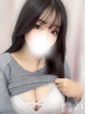 かのん(♪)(22) 身長162cm、スリーサイズB85(D).W58.H84。上越デリヘル HONEY(ハニー)在籍。