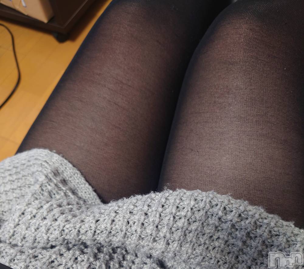 長岡デリヘル長岡人妻市(ナガオカヒトヅマイチ) あんな★おっとりした雰囲気の人妻(38)の11月3日写メブログ「今日出勤です🎵」