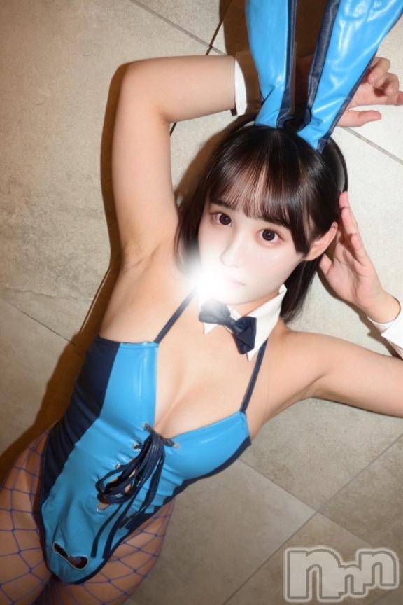 上越デリヘルBLUE BIRD上越店(ブルーバード上越店) のえる(20)の9月9日写メブログ「ぴとってくっついて、うとうとしてたい朝☁️🫶🏻」