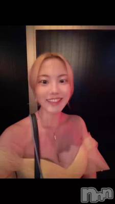 餪