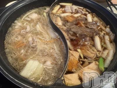 新潟駅前スナック・ガールズバーコンセプトカフェ 夢見る廃教会~明日死ぬかもしれないぢゃん~(コンセプトカフェユメミルハイキョウカイ) めあの10月22日写メブログ「🍲💕」