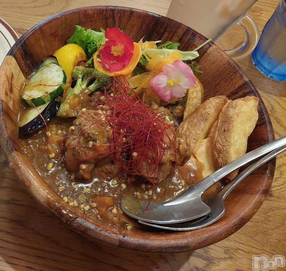 三条デリヘル新潟三条燕ちゃんこ(ニイガタサンジョウツバメチャンコ) ましろ(29)の9月17日写メブログ「明日は出勤日！」