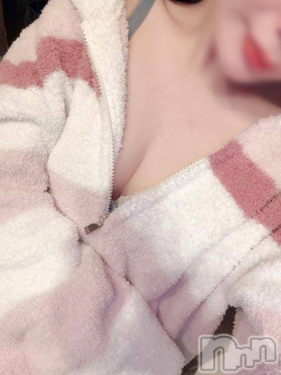 新潟手コキsleepy girl(スリーピーガール) 体験よぞらちゃん(22)の4月29日写メブログ「してほしい🫠💞」
