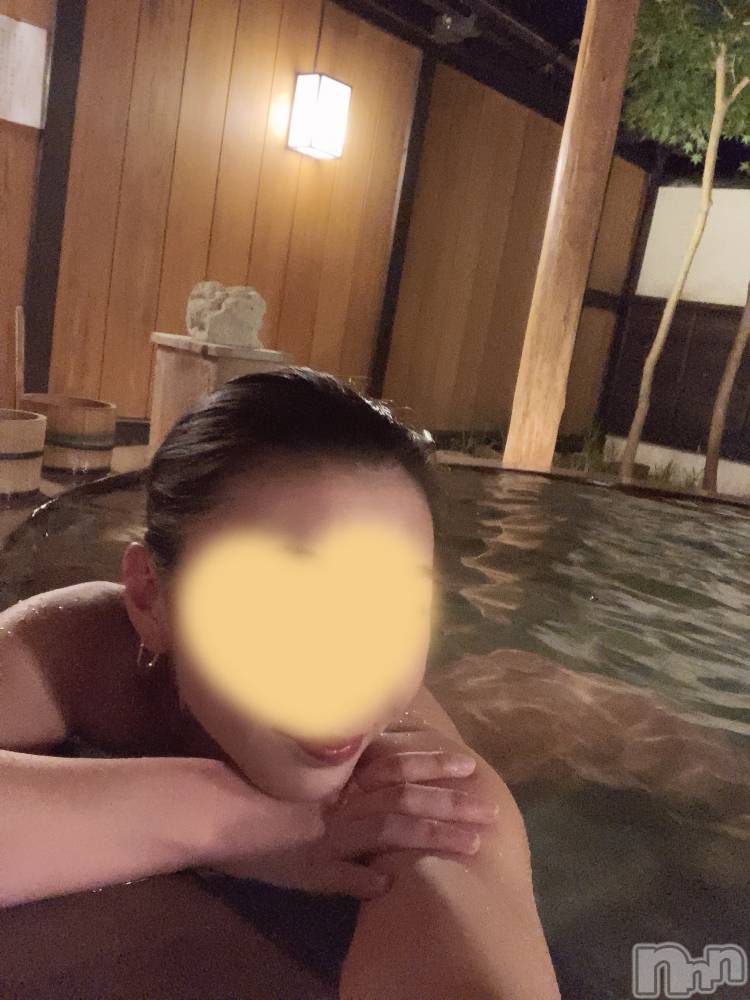 長岡人妻デリヘルBIANCA～主人の知らない私～長岡店(ビアンカナガオカテン) 及川　えれな(38)の5月2日写メブログ「露天風呂♨️」