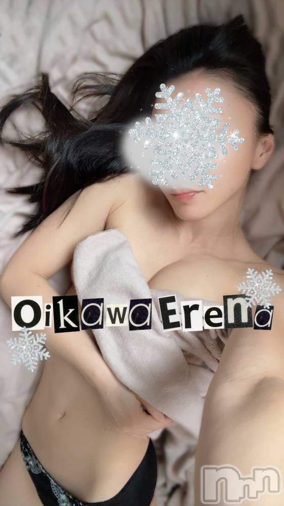 長岡デリヘルBIANCA～主人の知らない私～長岡店(ビアンカナガオカテン) 及川　えれな(38)の12月27日写メブログ「【出勤予定】病み上がり自撮り🫣💕」