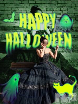 長岡デリヘル BIANCA～主人の知らない私～長岡店(ビアンカナガオカテン) 及川　えれな(38)の10月31日写メブログ「👻🕯🎃*⸜𝑯𝒂𝒑𝒑𝒚 𝑯𝒂𝒍𝒍𝒐𝒘𝒆𝒆𝒏⸝*👻🍬🎃」