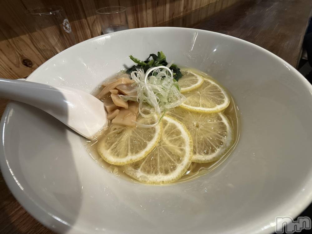 ƲХ顦Lounge Veranda(饦󥸥٥) 78̥֥֤Ϥ󡩡
