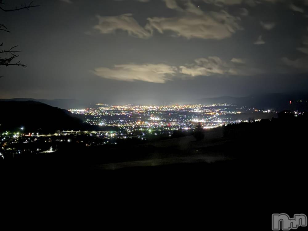 ��Ʋ����Х��顦�����Lounge Veranda(�饦�󥸥٥���) ������12��15���̥�֥�����12��15�� 19��34ʬ�Υ֥�����