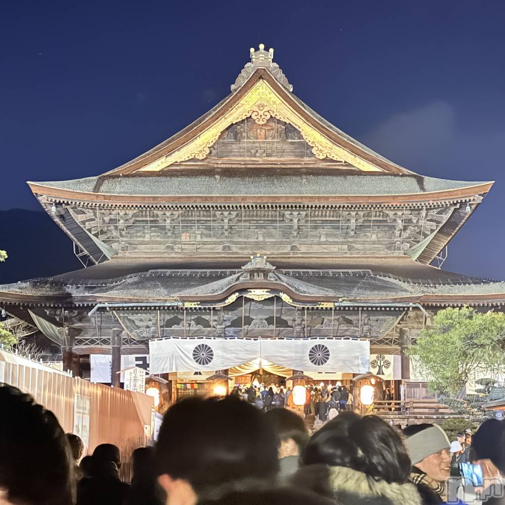 ��Ʋ����Х��顦�����Lounge Veranda(�饦�󥸥٥���) ������1��2���̥�֥�����1��2�� 19��50ʬ�Υ֥�����