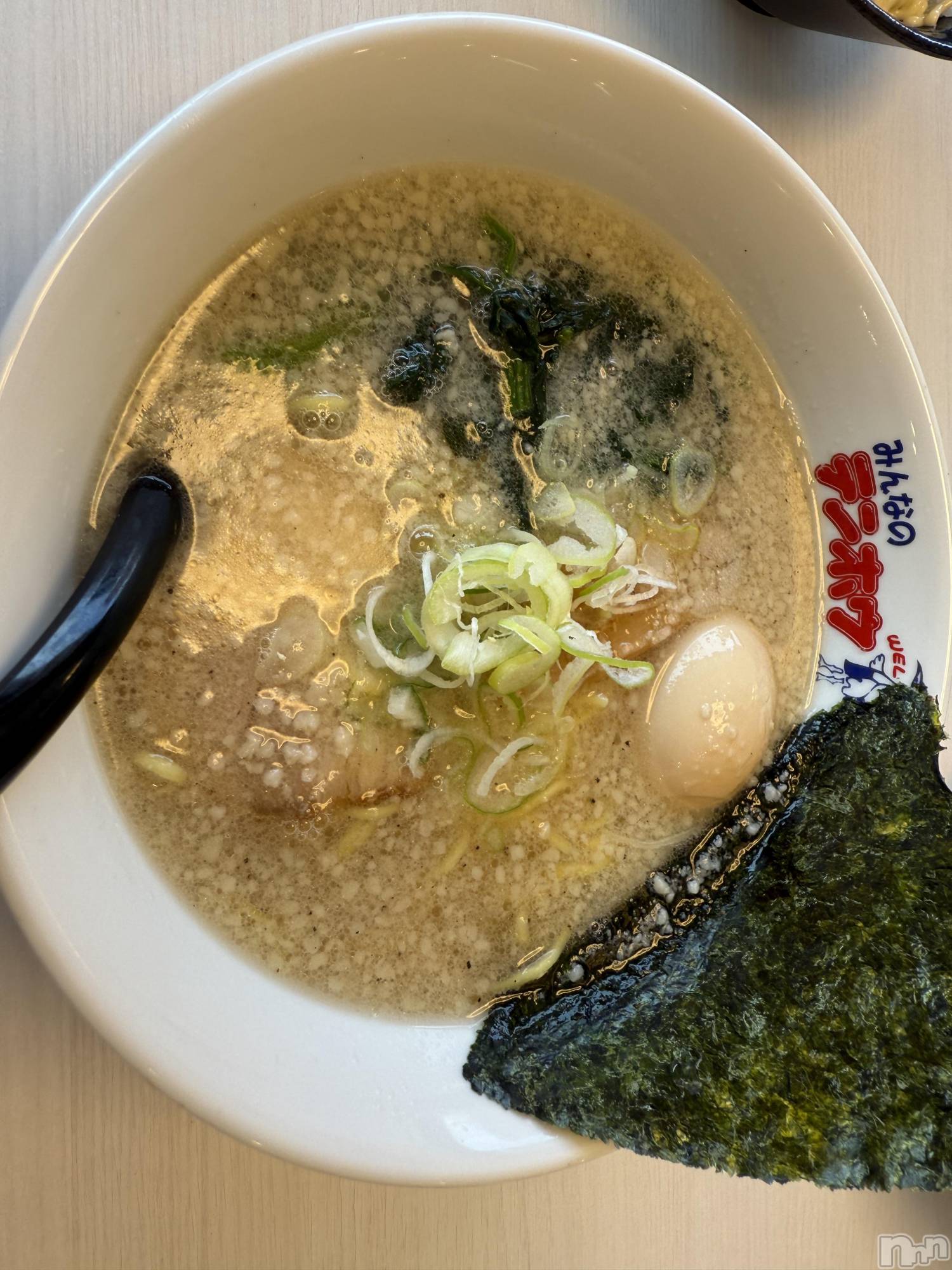 ƲХ顦Lounge Veranda(饦󥸥٥) 2025ǯ419̥֥