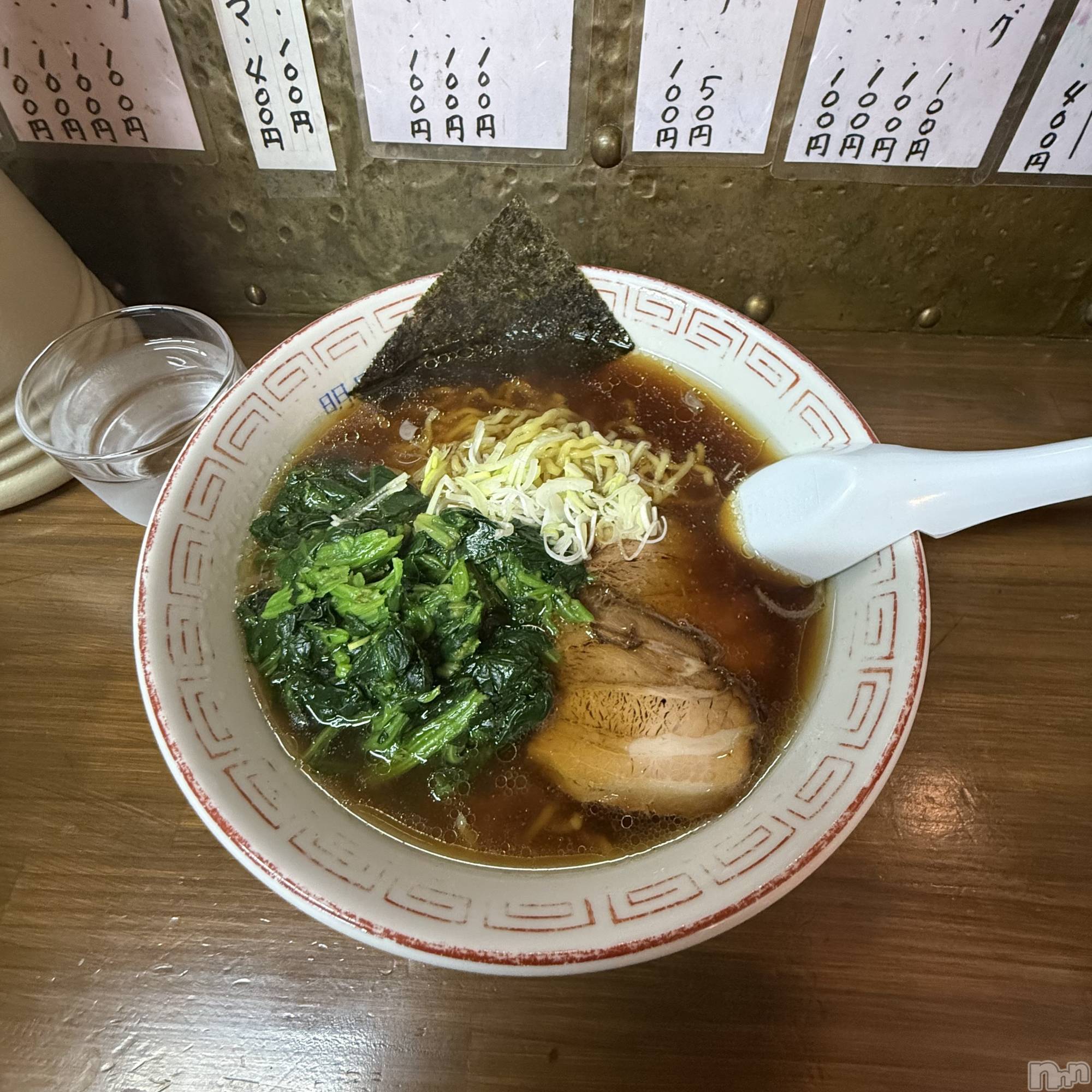 ƲХ顦Lounge Veranda(饦󥸥٥) 2025ǯ51̥֥֥