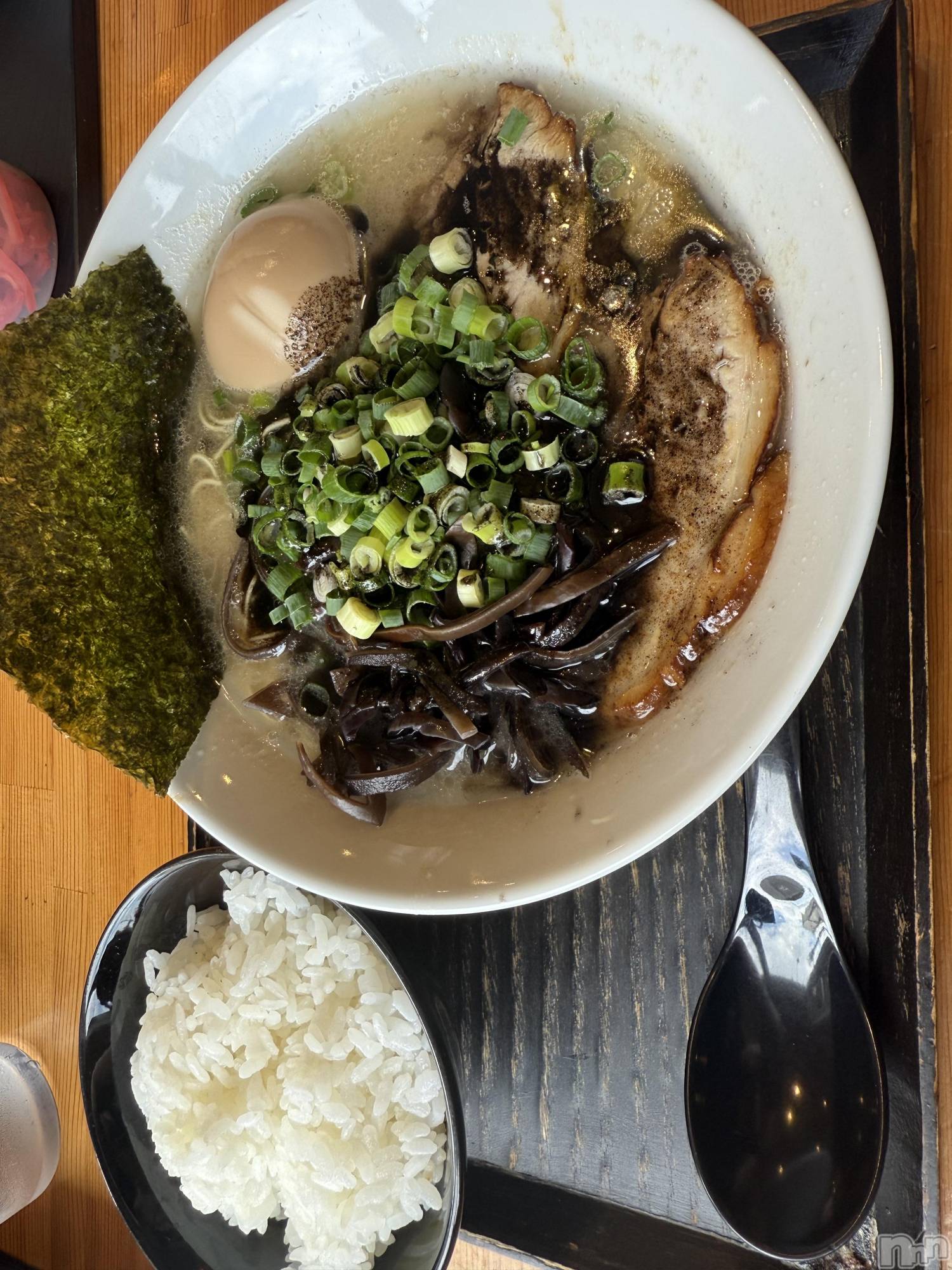 ƲХ顦Lounge Veranda(饦󥸥٥) 2025ǯ85̥֥85 2111ʬΥ֥