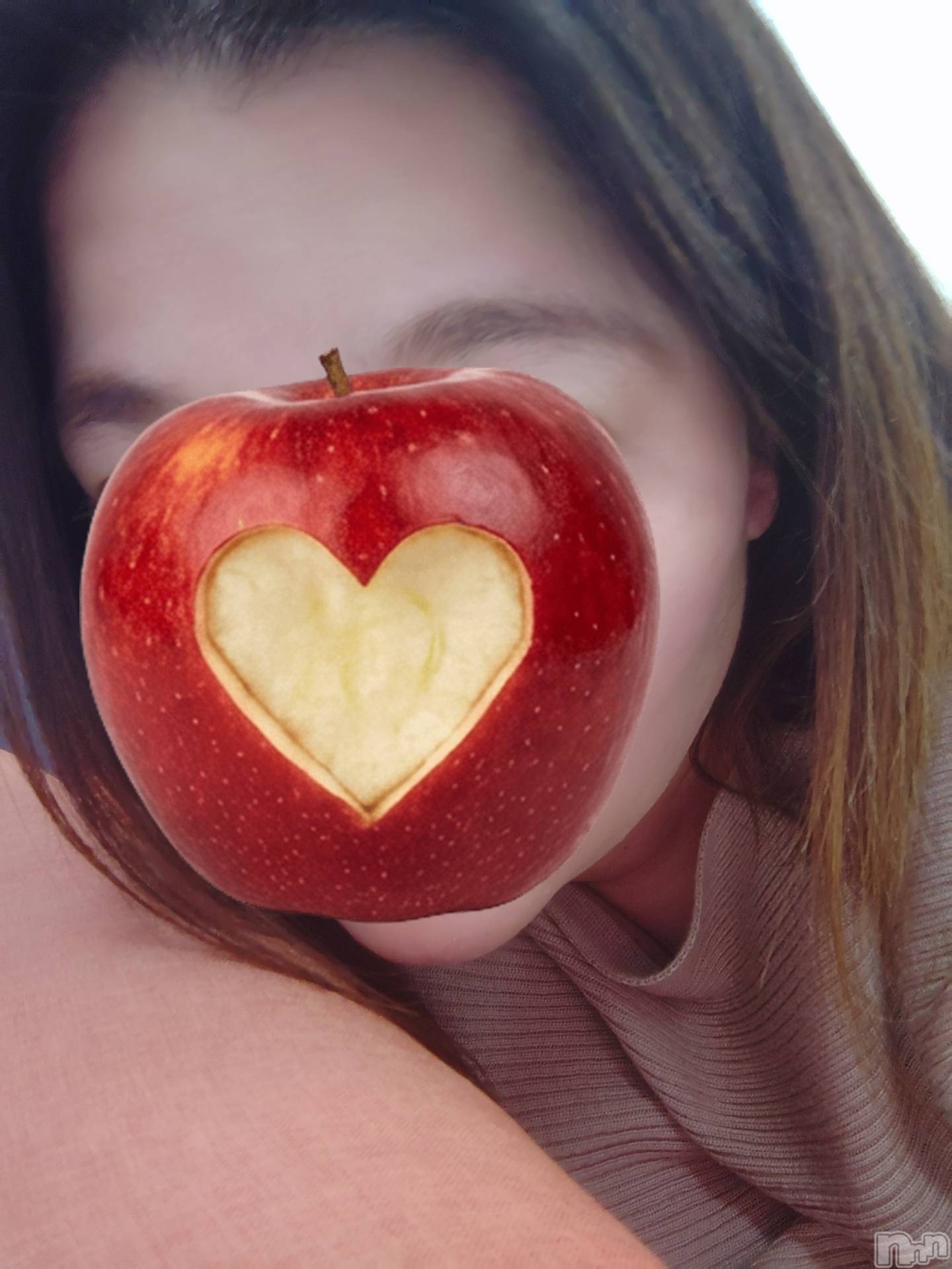 新潟デリヘル奥様特急 新潟店(オクサマトッキュウニイガタテン)ともか(46)の2026年2月18日写メブログ「エッチな気分です❣️」