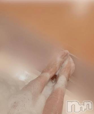 上越デリヘル HONEY(ハニー) りょう(25)の10月12日写メブログ「肌と肌が触れ合う瞬間」