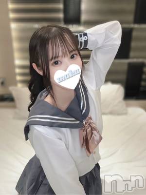 ひじり☆プラチナ(23) 身長156cm、スリーサイズB87(E).W56.H86。長岡デリヘル 純・無垢(ジュンムク)在籍。