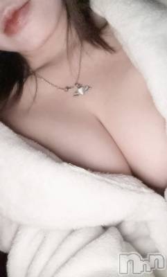 新潟駅前セクキャバ・いちゃきゃばCLUB I’S(クラブアイズ) みれいの10月18日写メブログ「𓂃𖡼.*゚」