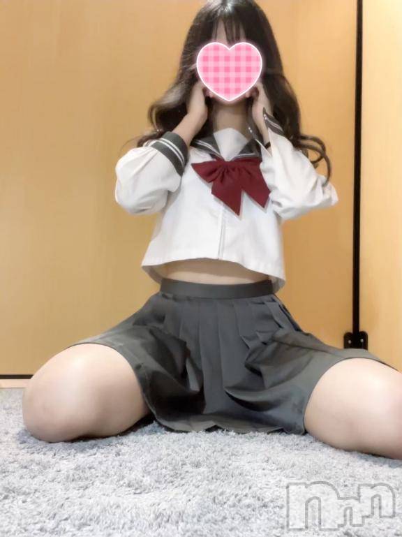 新潟手コキsleepy girl(スリーピーガール)体験みのりちゃん(22)の2025年4月26日写メブログ「出勤してるなう🚗³₃」