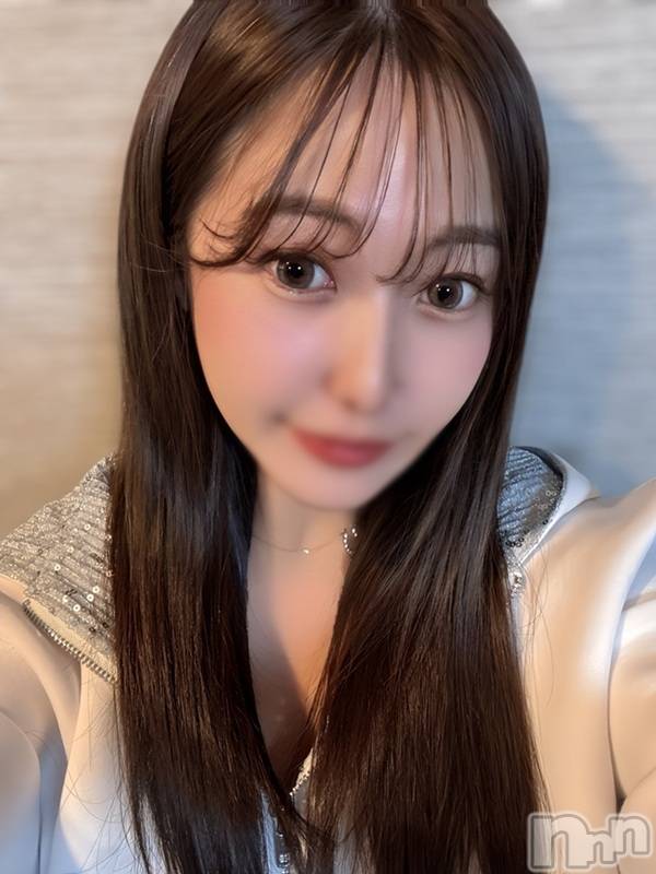 水羽かざね