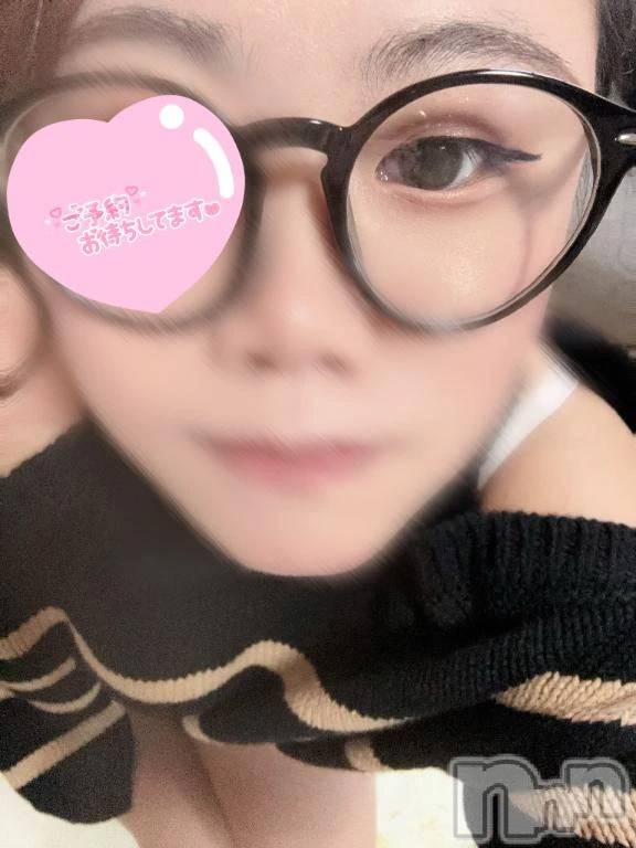 新潟デリヘル新潟市鳥屋野潟ちゃんこ(ニイガタシトヤノガタチャンコ)あも(21)の2025年10月16日写メブログ「雨の日はぎゅってしてほしいの☔️🩷」