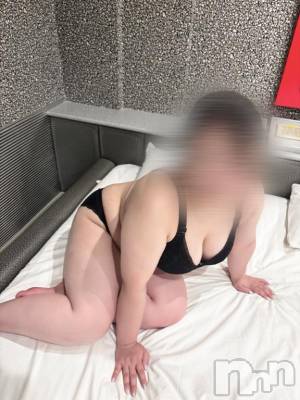 新潟ぽっちゃり 新潟市鳥屋野潟ちゃんこ(ニイガタシトヤノガタチャンコ) あも(21)の6月14日写メブログ「雨の日は…そばにいて☔️」