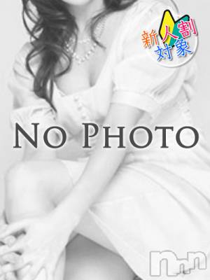 胡桃(34) 身長153cm、スリーサイズB99(F).W75.H95。新潟人妻デリヘル 人妻楼　新潟店(ヒトヅマロウ　ニイガタテン)在籍。