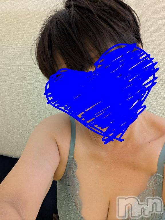 上田発人妻デリヘル人妻華道 上田店(ヒトヅマハナミチウエダテン) 【熟女】さち(54)の8月8日写メブログ「おはようございます🌻」