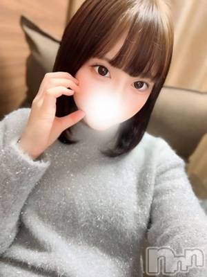 ななせ☆(22) 身長158cm、スリーサイズB86(E).W57.H85。松本発デリヘル Revolution(レボリューション)在籍。
