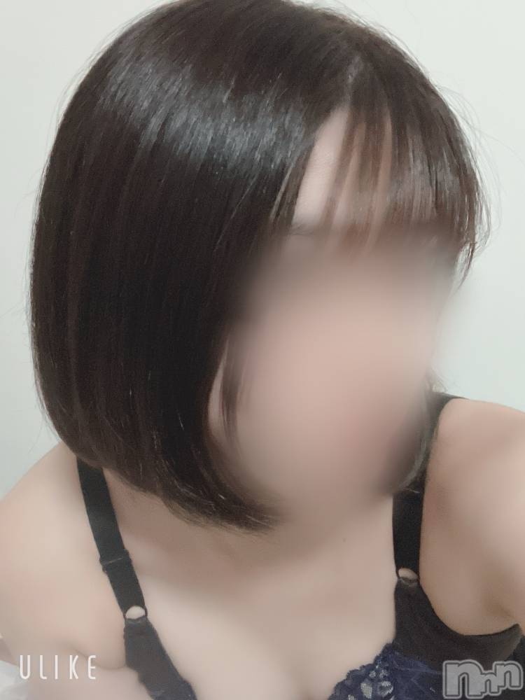 新潟デリヘルENDLESS-安心の地元新潟の素人のみ-(エンドレス) 【新人】ヤヨイ★業界未経験(22)の8月19日写メブログ「--✄--バッサリ--✄--」