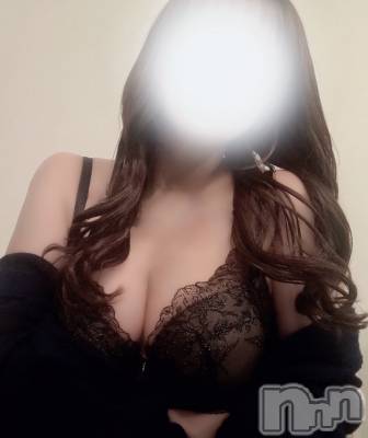 初出勤☆星宮 あすな(19) 身長154cm、スリーサイズB88(E).W57.H86。新潟風俗エステ Rouge(ルージュ)在籍。