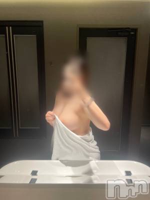 新潟デリヘル Rouge(ルージュ) 新人☆星宮 あすな(19)の11月1日写メブログ「いるよ| ᐕ)」