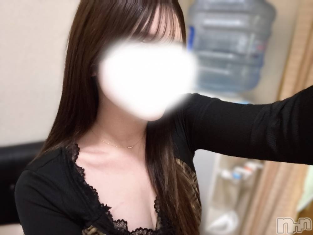 新潟メンズエステあろまえすて＠新潟(アロマエステアットニイガタ) 杏奈＊あんな(24)の1月4日写メブログ「今年もよろしくね🎀🤍」