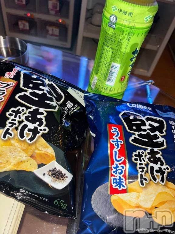 新潟デリヘル新潟市鳥屋野潟ちゃんこ(ニイガタシトヤノガタチャンコ) らら(20)の11月1日写メブログ「おやすみなさい♡😴」