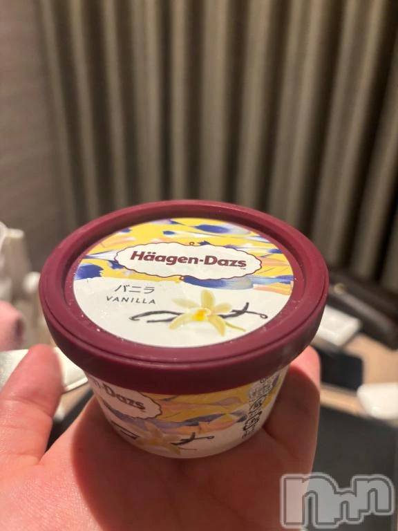 新潟デリヘル新潟市鳥屋野潟ちゃんこ(ニイガタシトヤノガタチャンコ)らら(20)の2025年10月16日写メブログ「アイスゥ💓」