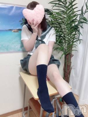 あまい(18) 身長164cm、スリーサイズB85(D).W57.H85。三条デリヘル 新潟デリヘル倶楽部　三条店(ニイガタデリヘルクラブ　サンジョウテン)在籍。