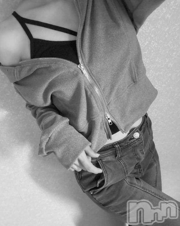 上越デリヘルHONEY(ハニー) すずは(♪)(30)の10月13日写メブログ「出勤予定🐰💭」