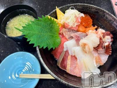 上越デリヘル HONEY(ハニー) すずは(♪)(30)の9月26日写メブログ「今日もありがとう🕊💌」