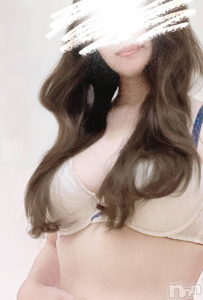 新潟人妻デリヘル人妻不倫処　桃屋　新潟店(ヒトヅマフリンドコロモモヤ) みなみ・新人奥様(38)の7月11日写メブログ「出勤しまーす」