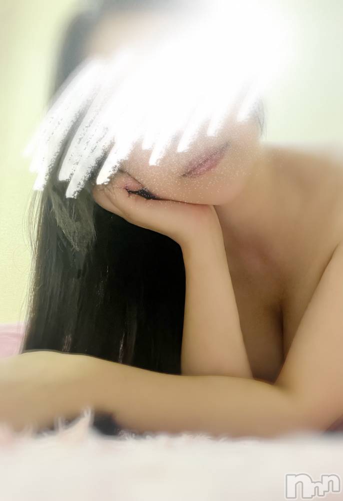 新潟人妻デリヘル人妻不倫処　桃屋　新潟店(ヒトヅマフリンドコロモモヤ) みなみ・新人奥様(38)の7月19日写メブログ「これから出勤します💕」
