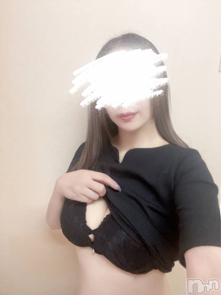 新潟人妻デリヘル人妻不倫処　桃屋　新潟店(ヒトヅマフリンドコロモモヤ) みなみ・新人奥様(38)の8月12日写メブログ「今日もありがとうございました💕」
