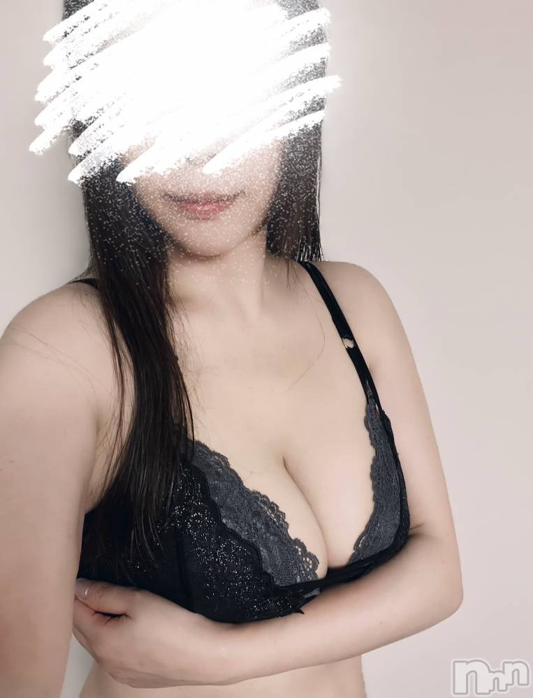 新潟人妻デリヘル人妻不倫処　桃屋　新潟店(ヒトヅマフリンドコロモモヤ) みなみ・新人奥様(38)の9月5日写メブログ「久しぶり💕」