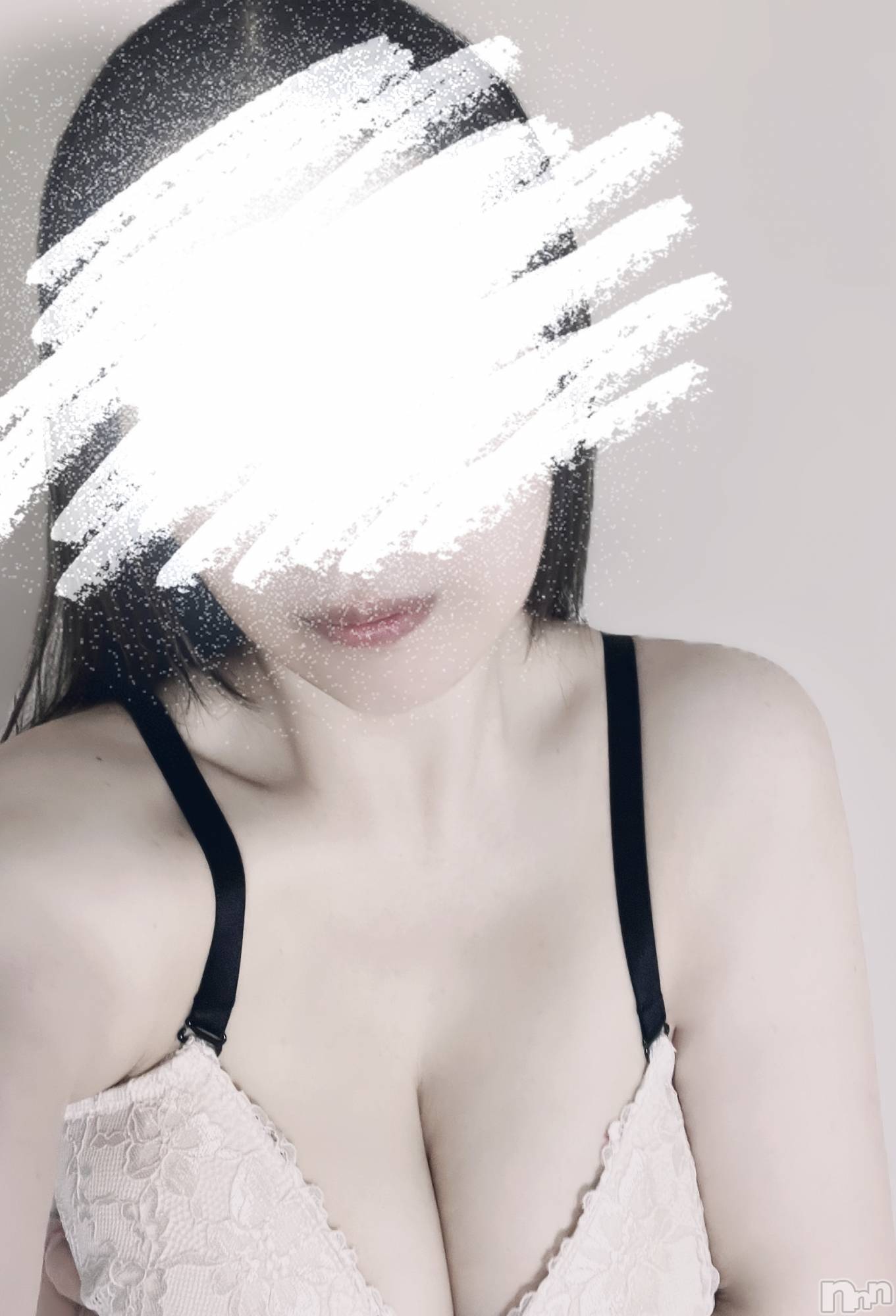 新潟人妻デリヘル人妻不倫処　桃屋　新潟店(ヒトヅマフリンドコロモモヤ)みなみ・新人奥様(38)の2025年8月8日写メブログ「出勤します💕」