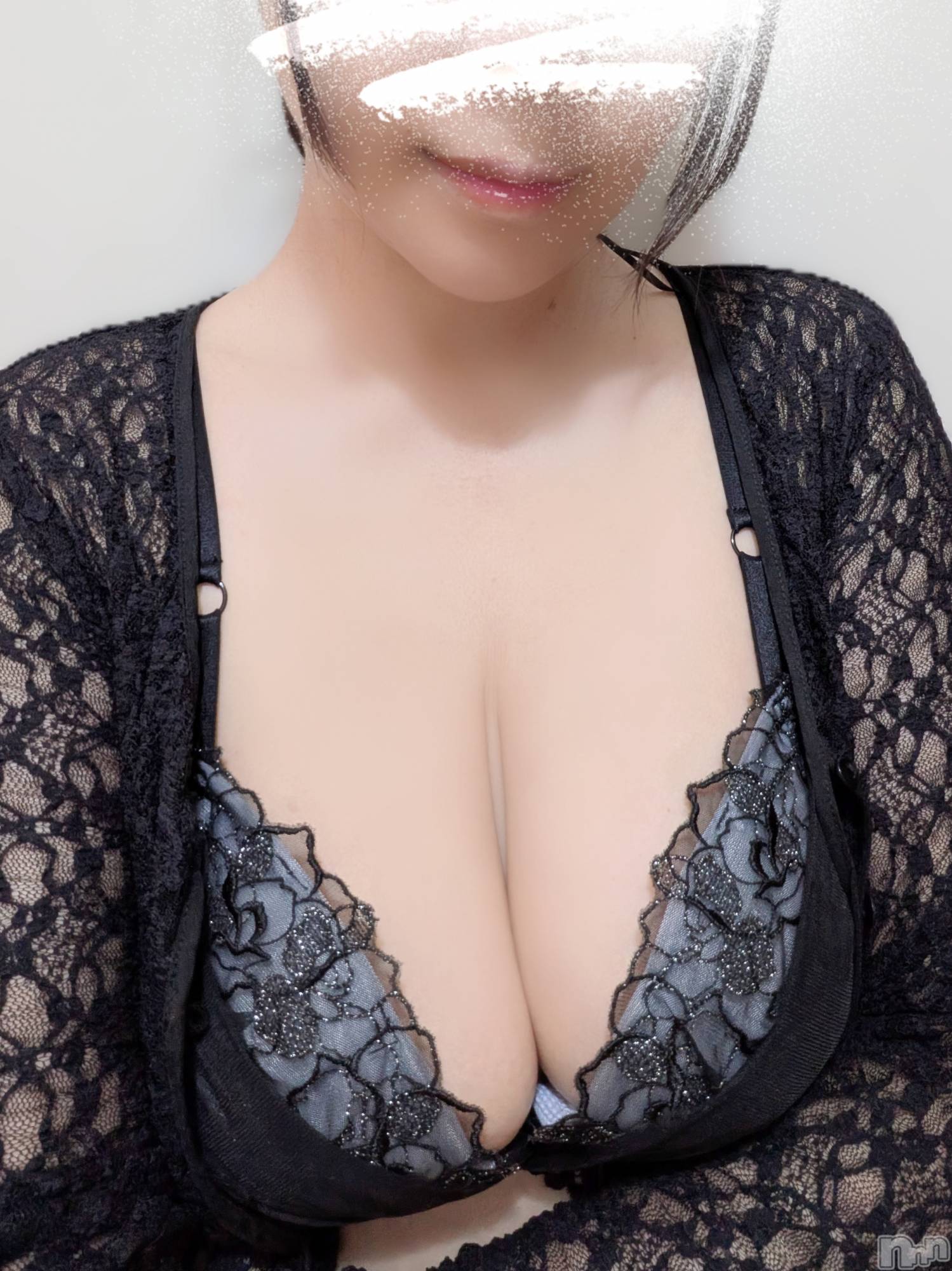新潟デリヘル人妻不倫処　桃屋　新潟店(ヒトヅマフリンドコロモモヤ)みなみ・清楚系大人女子(38)の2026年9月11日写メブログ「出勤します😊」