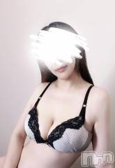 新潟デリヘル人妻不倫処　桃屋　新潟店(ヒトヅマフリンドコロモモヤ) みなみ・清楚系大人女子(38)の10月11日写メブログ「秋っぽくなってきましたね😊」