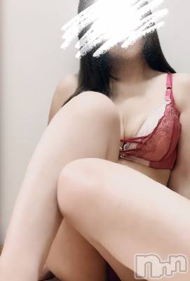 新潟人妻デリヘル 人妻不倫処　桃屋　新潟店(ヒトヅマフリンドコロモモヤ) みなみ・新人奥様(38)の8月11日写メブログ「出勤します☺️」
