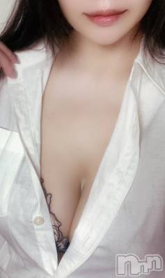 新潟人妻デリヘル 人妻不倫処　桃屋　新潟店(ヒトヅマフリンドコロモモヤ) みなみ・新人奥様(38)の9月12日写メブログ「今日は13時～23時までいます💕」