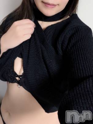 新潟デリヘル 人妻不倫処　桃屋　新潟店(ヒトヅマフリンドコロモモヤ) みなみ・新人奥様(38)の12月19日写メブログ「今日は19時から24時まで💕」