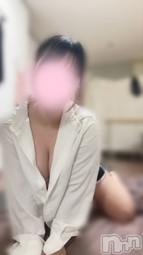 新潟メンズエステMen's Spa 神の手(メンズスパカミノテ) 九十九ひな(23)の10月25日写メブログ「人生色々🌟」