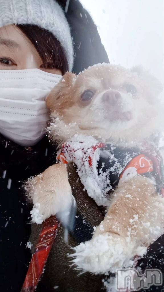 新潟デリヘル五十路マダム新潟店(カサブランカグループ)(イソジマダムニイガタテン)朝日奈あい(54)の2026年2月8日写メブログ「雪国ですね」